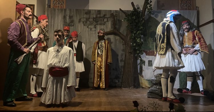 ΓΕΧΑ Τρικάλων: Συγκίνησε και ενέπνευσε ο “Νικηταράς ο Τουρκοφάγος” (ΕΙΚΟΝΕΣ)