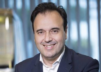 Ανασχηματισμός – ΟΛΑ ΤΑ ΟΝΟΜΑΤΑ: Παραμένει ο Δημήτρης Παπαστεργίου, εκτός Κυβέρνησης η Κατερίνα Παπακώστα, δεν επιστρέφει ο Κώστας Σκρέκας