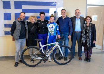 Ο Περιφερειάρχης Θεσσαλίας Δημήτρης Κουρέτας  στηρίζει την πρωταθλήτρια ποδηλασίας Ελένη Κασκάνη