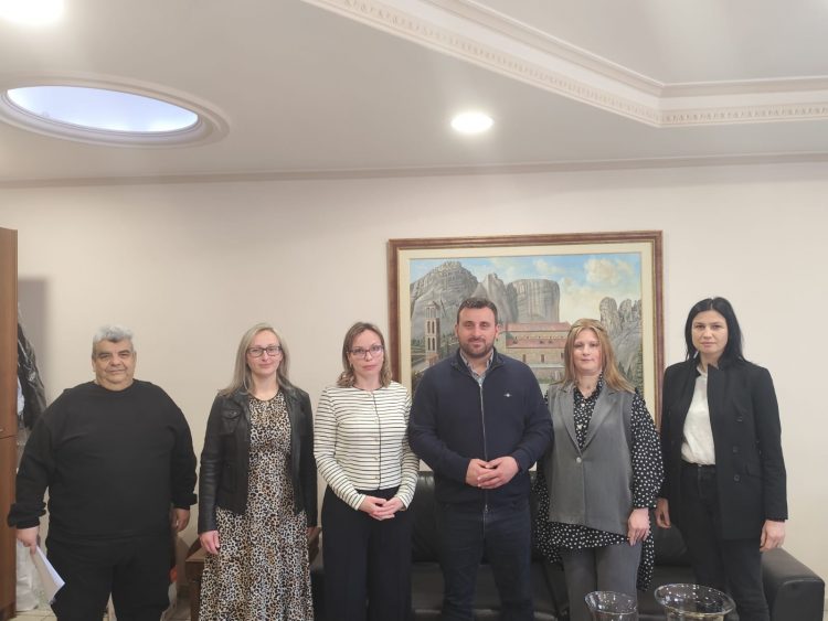 Ορκωμοσία νέων δημοτικών υπαλλήλων από τον Δήμαρχο Μετεώρων Λευτέρη Αβραμόπουλο