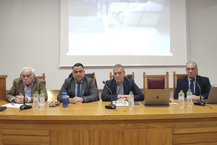 Έντονο το ενδιαφέρον για την εφαρμογή της Ψηφιακής κάρτας εργασίας στον Τουρισμό και την Εστίαση