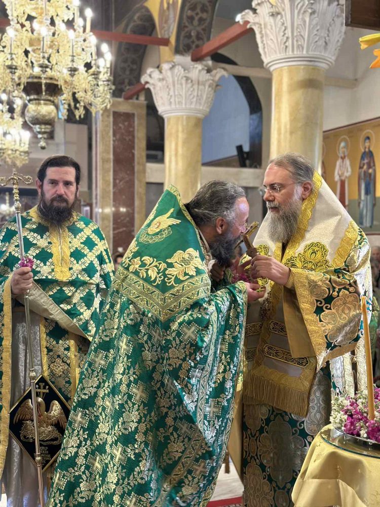 Ο Τρίκκης Χρυσόστομος προσεύχεται να αναδείξει ο Κύριος νέους Τρικαλινούς εργάτες στον αμπελώνα Του (ΕΙΚΟΝΕΣ)
