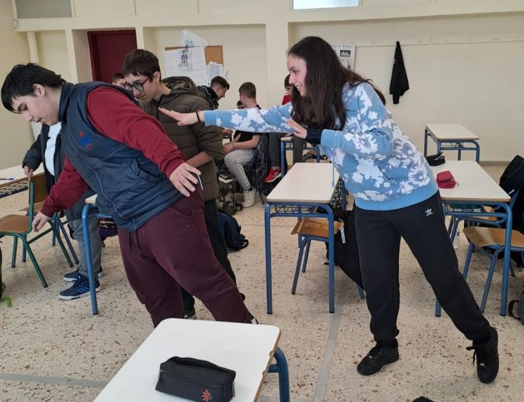 Ηχηρό μήνυμα κατά της ενδοσχολικής βίας στο 5ο Γυμνάσιο Τρικάλων