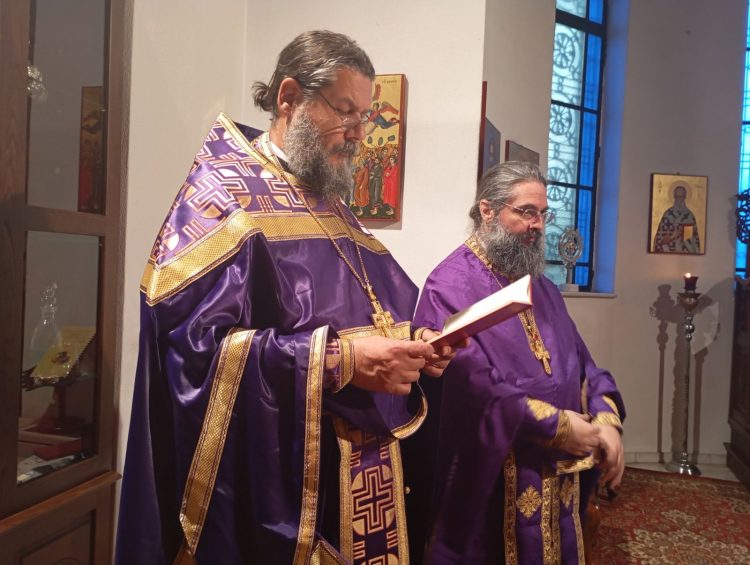 Τα “Άχραντα Πάθη του Κυρίου” από σήμερα και για τέσσερις ημέρες στα Τρίκαλα (ΕΙΚΟΝΕΣ)