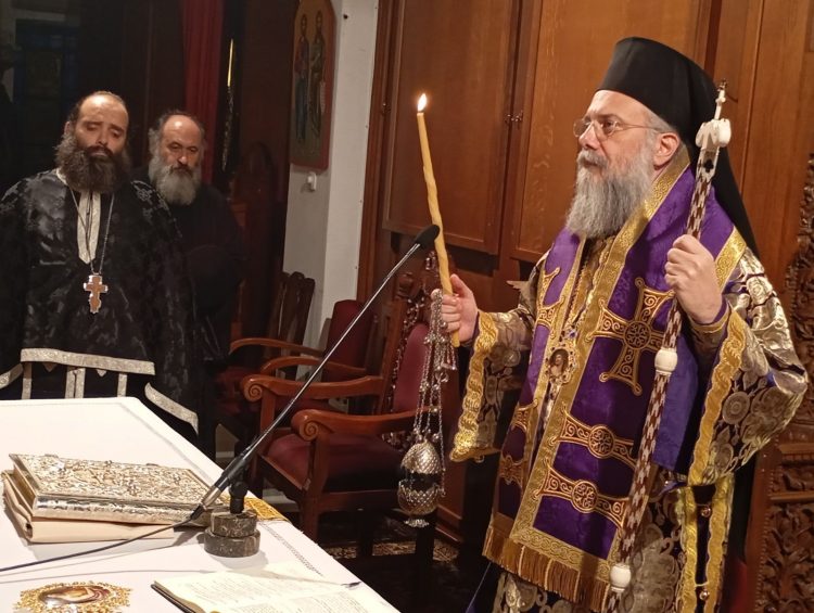 Τα “Άχραντα Πάθη του Κυρίου” από σήμερα και για τέσσερις ημέρες στα Τρίκαλα (ΕΙΚΟΝΕΣ)