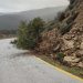 Καταστροφές και προβλήματα προκάλεσαν οι βροχές στο οδικό δίκτυο λίγα χιλιόμετρα από τη Λάρισα (ΕΙΚΟΝΕΣ – ΒΙΝΤΕΟ)