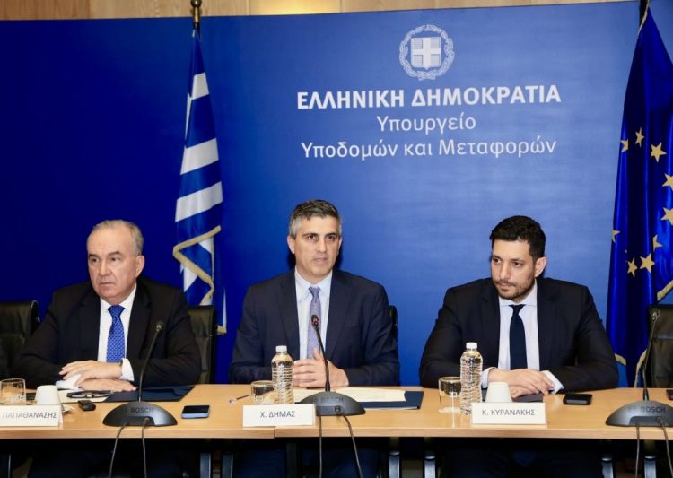 Υπεγράφησαν οι συμβάσεις για τα σιδηροδρομικά έργα αποκατάστασης των ζημιών στην γραμμή Παλαιοφάρσαλος – Καλαμπάκα και το λοιπό δίκτυο Θεσσαλίας – Στερεάς Ελλάδας από τις θεομηνίες «Daniel» & «Elias»