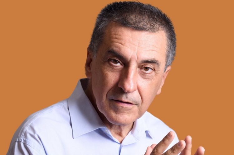 «Όταν άνοιξα τα συρτάρια δεν υπήρχε τίποτα» – Οι αιχμές του Δημήτρη Κουρέτα για την διοίκηση Αγοραστού (ΒΙΝΤΕΟ)