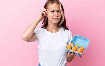 Προκαλούν δυσκοιλιότητα τα αυγά; Ένας γαστρεντερολόγος έχει την απάντηση