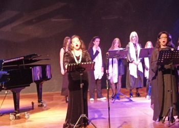 «Agnus Dei»: Μουσική κατάνυξη τη Μεγάλη Δευτέρα από το Δημοτικό Ωδείο Τρικάλων