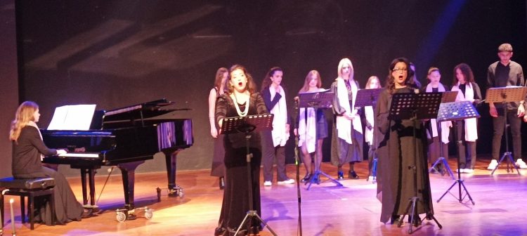 «Agnus Dei»: Μουσική κατάνυξη τη Μεγάλη Δευτέρα από το Δημοτικό Ωδείο Τρικάλων