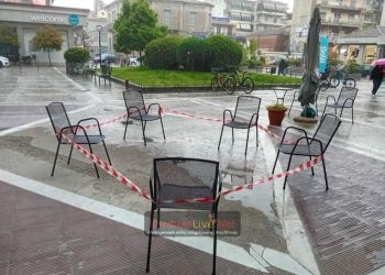 Θανατηφόρα πτώση νεαρής γυναίκας από το κτίριο του Εμπορικού Κέντρου στην Καρδίτσα (ΕΙΚΟΝΕΣ)