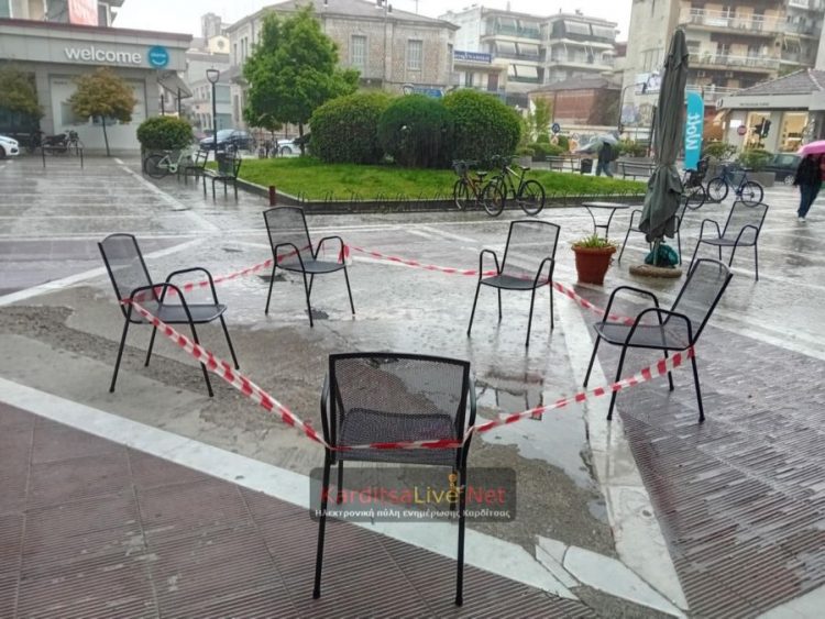 Θανατηφόρα πτώση νεαρής γυναίκας από το κτίριο του Εμπορικού Κέντρου στην Καρδίτσα (ΕΙΚΟΝΕΣ)
