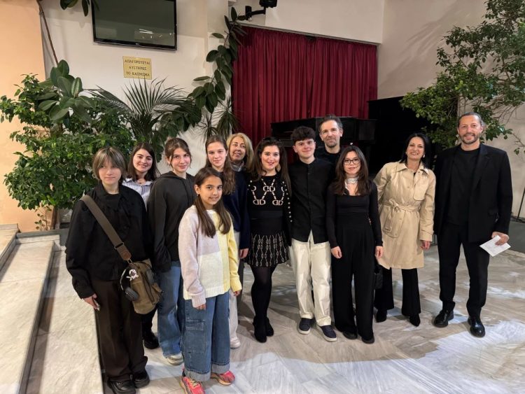 Εκπαιδευτική εκδρομή του Δημοτικού Ωδείου Τρικάλων σε παράσταση με έργο του Μότσαρτ