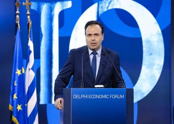 Παπαστεργίου: Έρχεται το «Kid Wallet» για τους γονείς