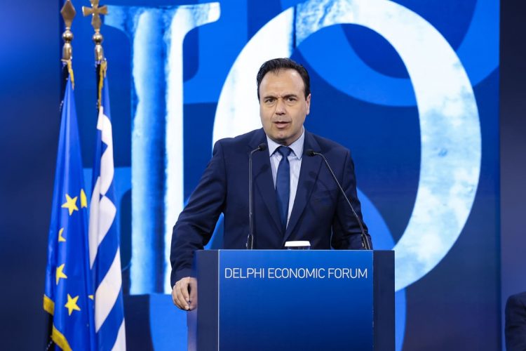 Παπαστεργίου: Έρχεται το «Kid Wallet» για τους γονείς
