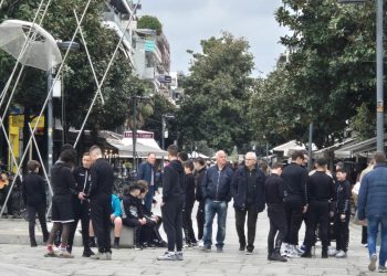 Αυξημένη η κίνηση στην Τρικαλινή αγορά για τα Πασχαλιάτικα ψώνια