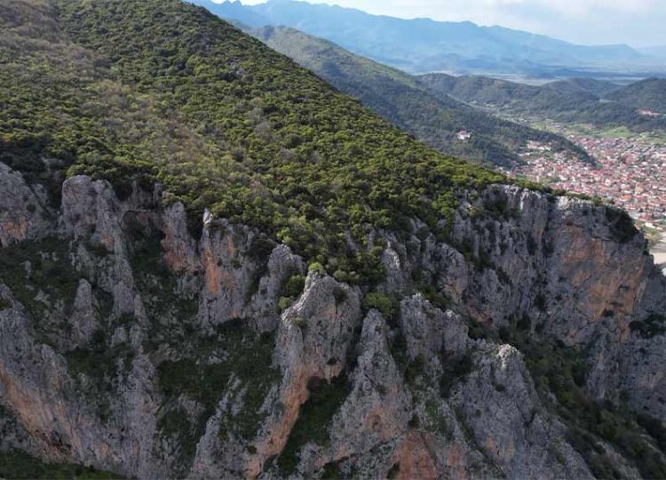 Αναρρίχηση στο Μουζάκι: Εκεί που η πέτρα συναντά την περιπέτεια (ΒΙΝΤΕΟ)