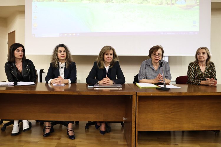 Το 4ο Πειραματικό ΓΕΛ Τρικάλων «Αλέξανδρος Παπαδιαμάντης» στη διημερίδα: «Πρότυπα και Πειραματικά Σχολεία – Γέφυρες Καινοτομίας και Δημιουργικότητας»