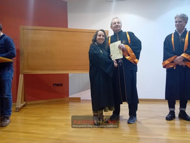 Τμήμα Δ.Ε.ΞΥ.Σ.: Ορκίστηκαν 11 απόφοιτοι των Προγραμμάτων Μεταπτυχιακών Σπουδών και 12 νέοι πτυχιούχοι (ΕΙΚΟΝΕΣ – ΒΙΝΤΕΟ)