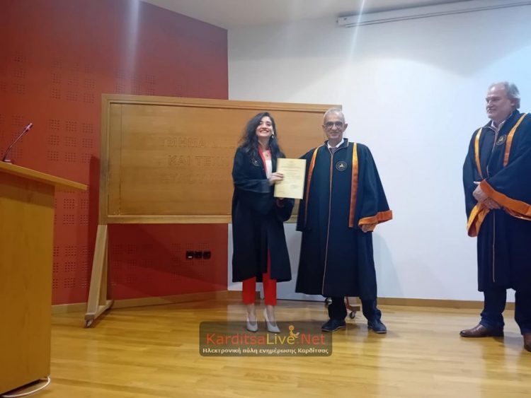 Τμήμα Δ.Ε.ΞΥ.Σ.: Ορκίστηκαν 11 απόφοιτοι των Προγραμμάτων Μεταπτυχιακών Σπουδών και 12 νέοι πτυχιούχοι (ΕΙΚΟΝΕΣ – ΒΙΝΤΕΟ)