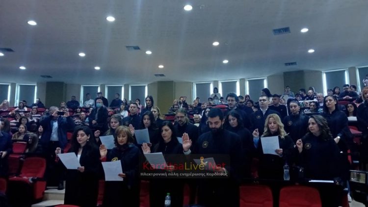 Τμήμα Δ.Ε.ΞΥ.Σ.: Ορκίστηκαν 11 απόφοιτοι των Προγραμμάτων Μεταπτυχιακών Σπουδών και 12 νέοι πτυχιούχοι (ΕΙΚΟΝΕΣ – ΒΙΝΤΕΟ)