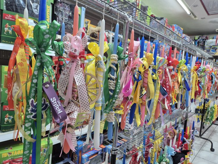 Πάσχα στα Junior Toys με εντυπωσιακές λαμπάδες & απίθανες τιμές