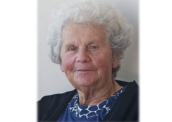 Απεβίωσε η Ελένη Λέγκα