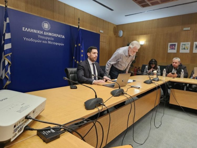 Ριζικές αλλαγές στο μοντέλο λειτουργίας του σιδηρόδρομου – Τα βασικά σημεία για υποδομή, τρένα και προσωπικό