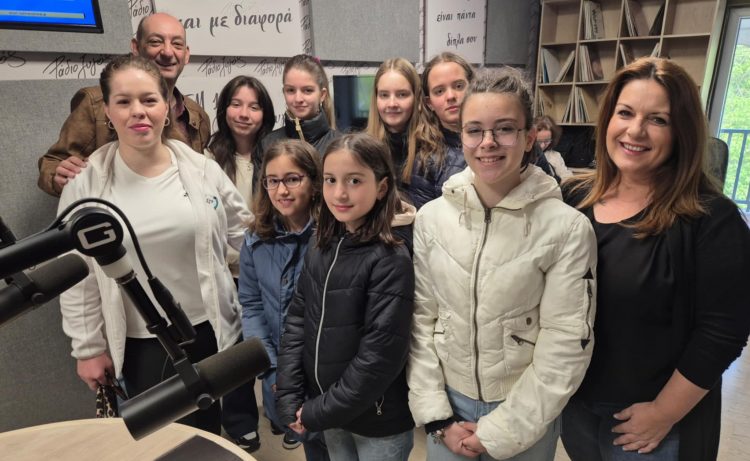 Λαζαριάτικες μελωδίες και παράδοση… on air από τις «Λαζαρίνες» του «Χοροζήν» (ηχητικό)