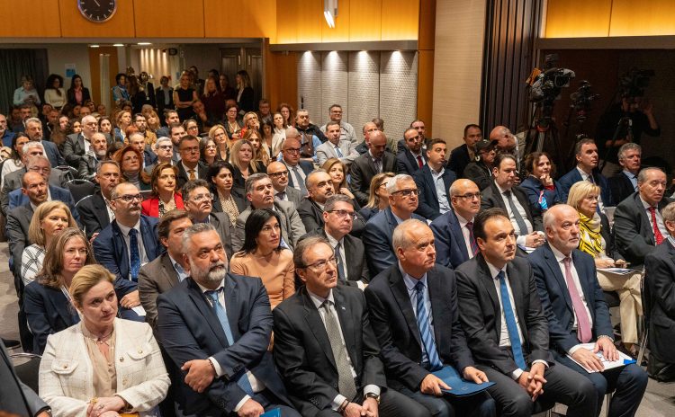 Υπηρεσίες Τηλεδιάσκεψης και Ηλεκτρονικό Πινάκιο – Δύο κομβικής σημασίας έργα για τον ψηφιακό μετασχηματισμό της «Δικαιοσύνης»