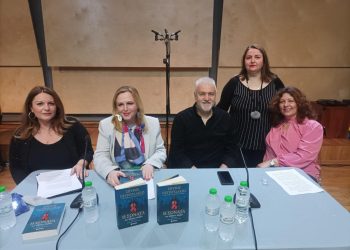 Η «Σονάτα των Αθέατων Πουλιών» του Σπύρου Πετρουλάκη συγκίνησε το κοινό των Τρικάλων