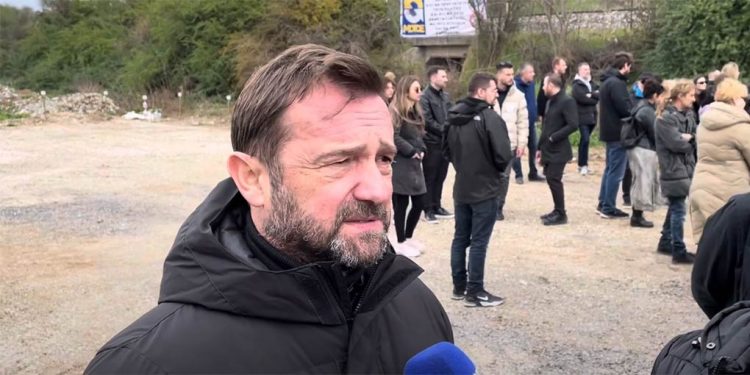 Πλακιάς για Λακαφώση: Ο «εθνικός πραγματογνώμονας» δεν άσκησε ποτέ το επάγγελμα του μηχανικού – Να επέμβει η Δικαιοσύνη