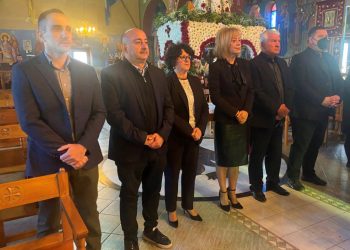 Σε Κεφαλόβρυσο και Γλίνος ο Δήμαρχος Τρικκαίων για τις Ακολουθίες Σταύρωσης και Αποκαθήλωσης