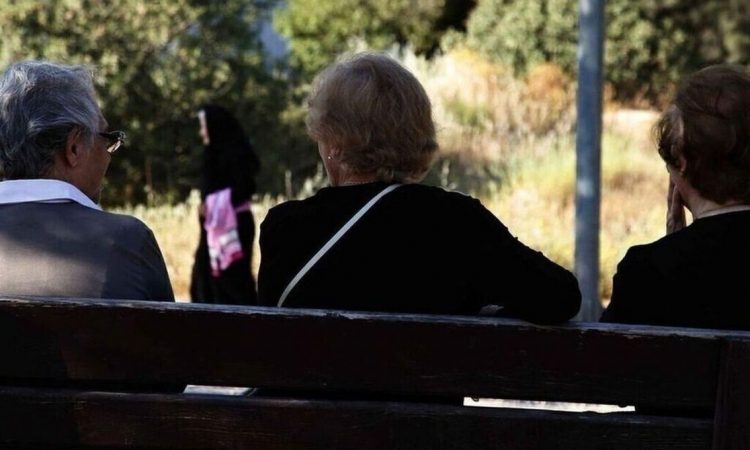 Πάσχα χωρίς συντάξεις: Καμία περίπτωση να καταβληθούν νωρίτερα – Απάντηση Κεραμέως για προκαταβολή