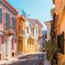 Στεγαστική κρίση: Το Airbnb έπιασε οροφή, τώρα έρχεται το «διαμέρισμα με υπηρεσίες»