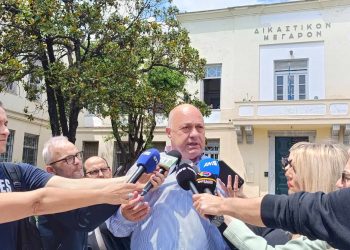 Μήνυση κατά παντός υπευθύνου για τη ρύπανση στο Λιμάνι κατέθεσε ο Αχ. Μπέος – «Οι εργασίες προκάλεσαν αυτή την εικόνα, μισούν τον Βόλο» (BINTEO)