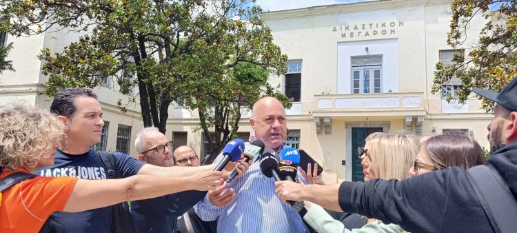Μήνυση κατά παντός υπευθύνου για τη ρύπανση στο Λιμάνι κατέθεσε ο Αχ. Μπέος – «Οι εργασίες προκάλεσαν αυτή την εικόνα, μισούν τον Βόλο» (BINTEO)