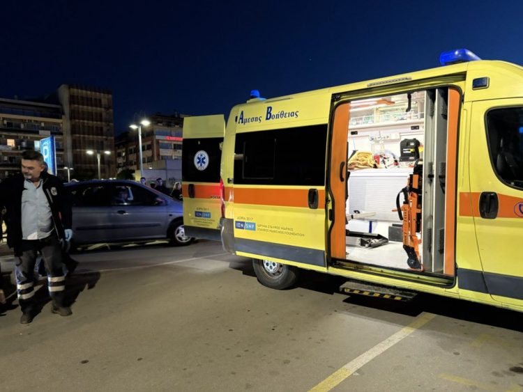 Λάρισα: 25χρονος έπεσε από μπαλκόνι για να βάλει τέλος στη ζωή του