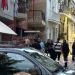 Έγκλημα στη Λάρισα: 52χρονη βρέθηκε μαχαιρωμένη – Ο γιος της συνελήφθη ως ύποπτος μαζί με ένα ακόμη άτομο (ΕΙΚΟΝΕΣ)