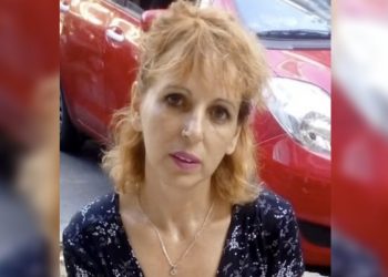 Κηδεύεται αύριο στην Λάρισα η άτυχη 52χρονη Λουίζα Ρίνη που δολοφονήθηκε από τον γιο της