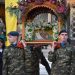 Η Λάρισα τιμά με λαμπρότητα τον Πολιούχο της Άγιο Αχίλλιο – Ουρές οι πιστοί για τον Μέγα Πανηγυρικό Εσπερινό και τη λιτάνευση λειψάνων και εικόνας (ΕΙΚΟΝΕΣ – ΒΙΝΤΕΟ)