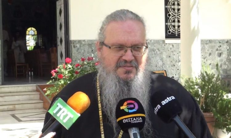 Ιερώνυμος Λαρίσης για τη δολοφονία της 52χρονης από τον γιο της: «Έχουμε εξοικειωθεί με τη βία, τα παιδιά δεν ξέρουν τι είναι εικονικό και τι πραγματικό…» (ΒΙΝΤΕΟ)