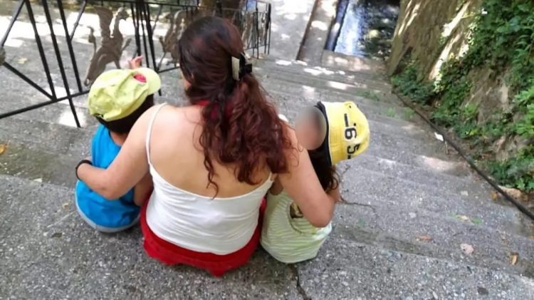 Λάρισα: Παραδόθηκε ο σύντροφος της μητέρας που κατηγορείται για την κακοποίηση των δύο παιδιών της