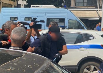 Λάρισα: Στα δικαστήρια ο 50χρονος που εμπλέκεται στην υπόθεση κακοποίησης των δύο μικρών παιδιών (ΕΙΚΟΝΕΣ)