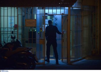 Άγριο επεισόδιο στις Φυλακές Λάρισας: Κρατούμενος επιτέθηκε σε σωφρονιστικούς υπαλλήλους – Έστειλε τον έναν στο νοσοκομείο