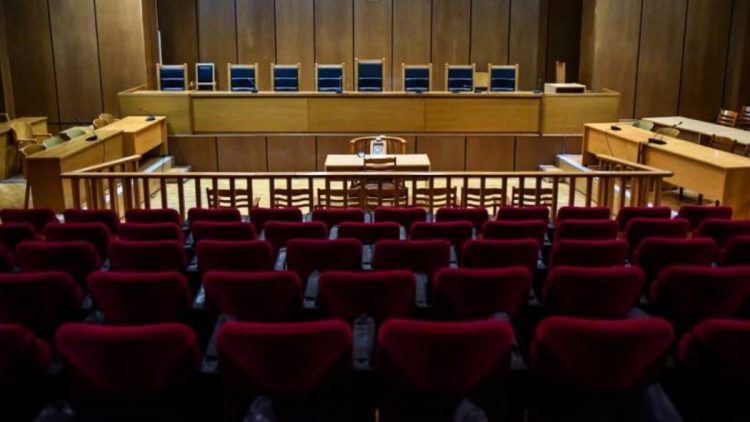 Λάρισα: Νέα αναβολή πήρε η δίκη του 44χρονου φαρσέρ για βόμβα – Ο νέος μάρτυρας που σχετίζεται με την υπόθεση και οι απειλές…