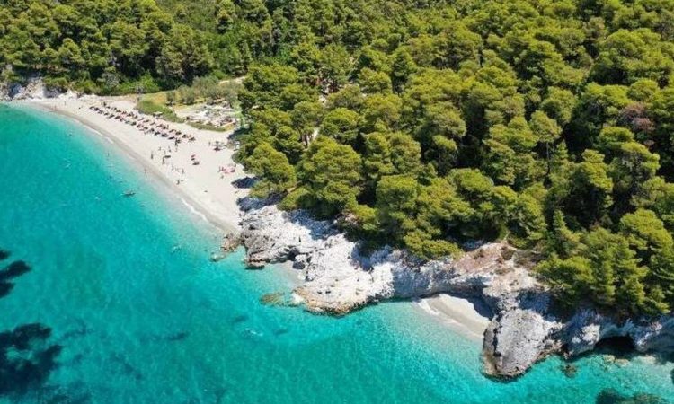 Η Σκόπελος στους ιδανικούς προορισμούς της Ευρώπης που προτείνονται για άνοιξη και καλοκαίρι