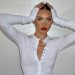 Nude βάσεις, cherry χείλη & καφέ σκιές: 4 makeup looks που θα βλέπεις παντού τους επόμενους μήνες