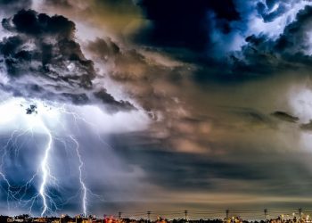 Καιρός: Θερμικές καταιγίδες σε λίγες ώρες – Η πρόβλεψη Τσατραφύλλια